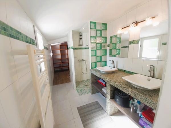 Maison 5 pièces 134 M2