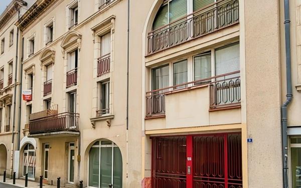 Appartement à vendre    5 pièces • 101 m2 Agen