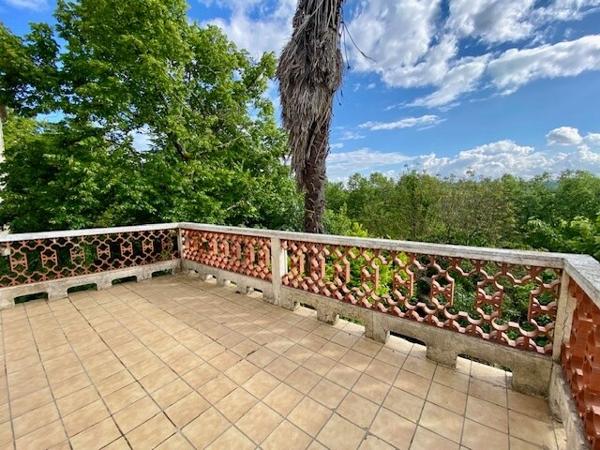 Valence sur Baïse / Grande maison de ville lumineuse avec jardin