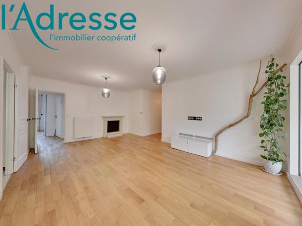 Grand appartement 4 pièces tout proche du RER A !