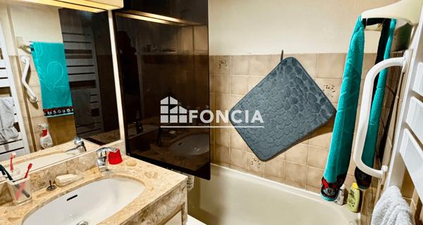 À vendre Appartement 3 pièces 44 m² - Six-fours-les-plages 83140