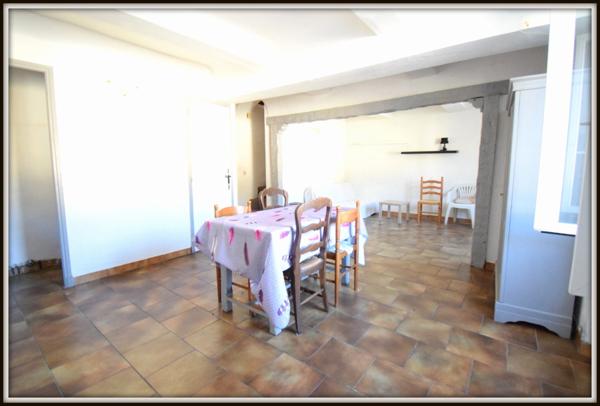 Deux appartements à Castellane, Gorges du Verdon VIDEO par Whatapp Visite jeudi 13/11 à 10h