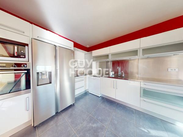 Maison Vellefaux 150 m²