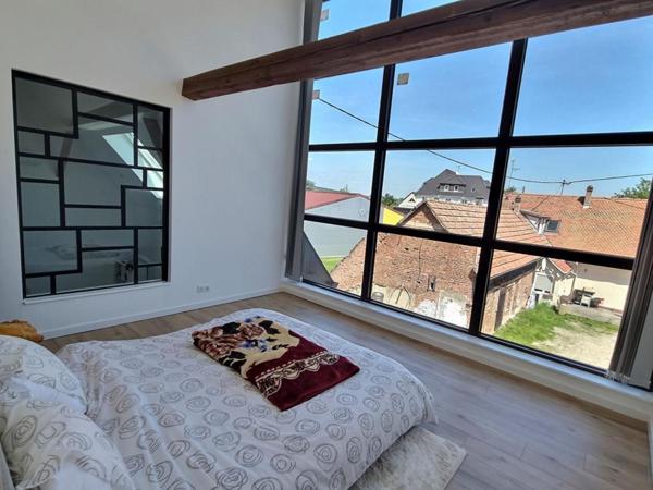 Bien d'exception à la vente : Grange rénovée avec prestations haut de gamme 9 minutes de haguenau