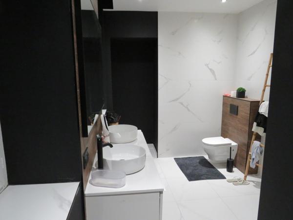 Grand appartement t4 de 155m2 refait à neuf