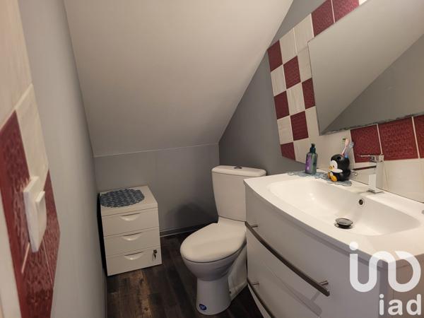 Maison 6 pièces de 146 m² à Luzy (58170)