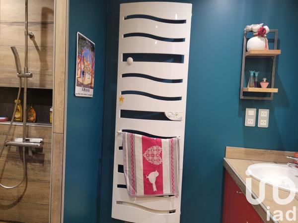 Maison 6 pièces de 146 m² à Luzy (58170)