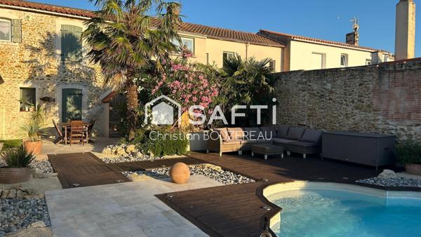 Élégante maison de caractère avec piscine