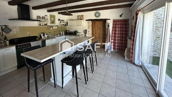 Élégante maison de caractère avec piscine