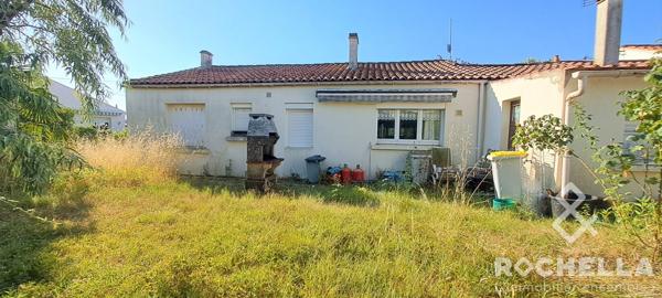 Maison  de plain-pied de 85 m2 avec deux chambres garage et jardin