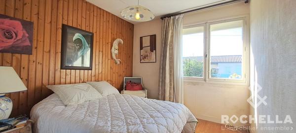 Maison  de plain-pied de 85 m2 avec deux chambres garage et jardin
