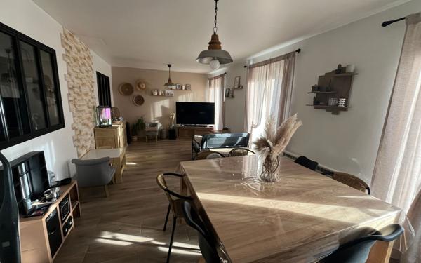 Maison à louer    4 pièces •  Charvieu-Chavagneux