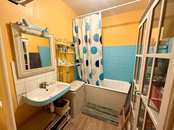 Appartement Chartres - Basse ville 3 pièces 64.4 m2 avec cave et parking