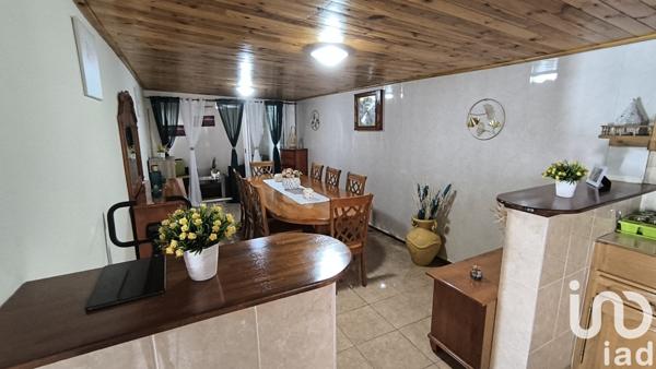 Maison 6 pièces de 127 m² à Saint-Louis (97421)