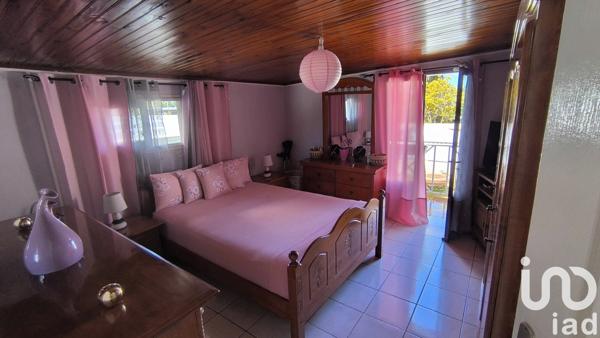 Maison 6 pièces de 127 m² à Saint-Louis (97421)