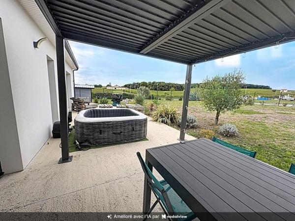 EXCLUSIVITE Maison  de plain pied à 5 mn de PONS 17800 5 pièce(s) 128 m2