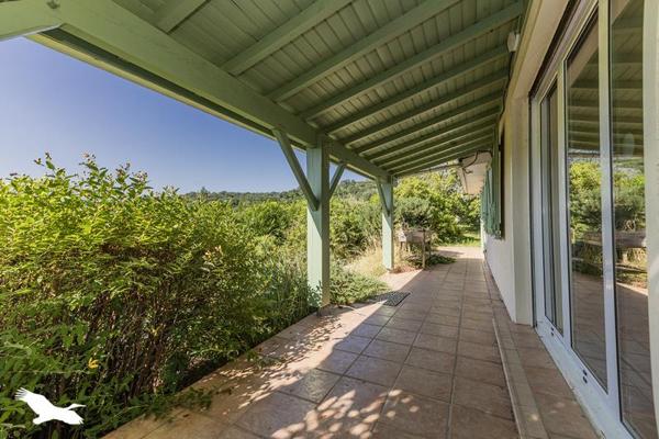 Maison à vendre 210 400 € Lacommande 5 p 95 m² DPE C