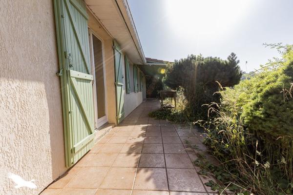Maison à vendre 210 400 € Lacommande 5 p 95 m² DPE C