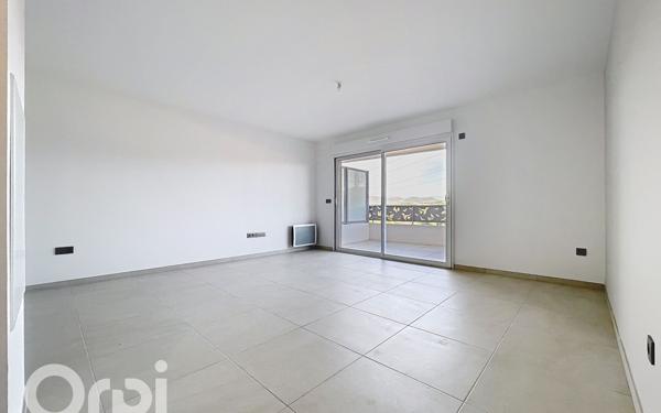 Appartement à vendre    2 pièces • 45,60 m2 Fréjus