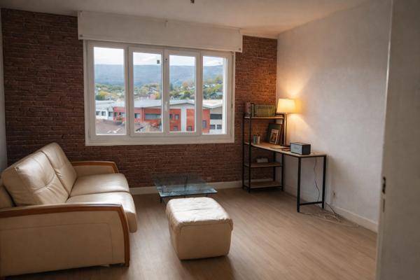 📍 Appartement 5 pièces – 119 m² total – Centre-ville de Valserhône – Vendu occupé