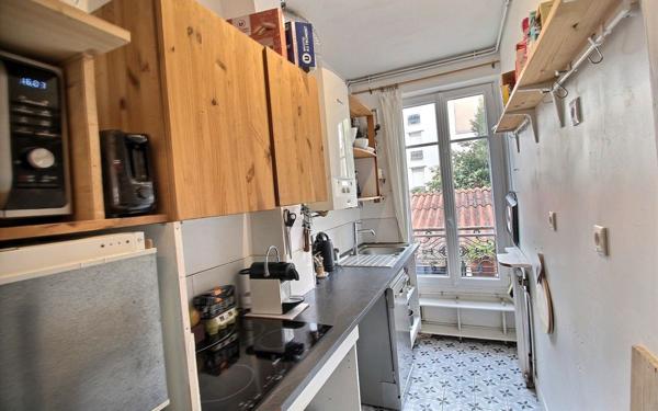 Appartement à vendre    2 pièces • 47 m2 Clichy