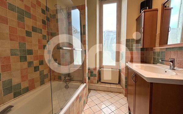 Maison à vendre    4 pièces • 162 m2 Villers-Cotterêts