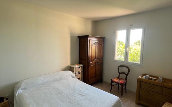 Maison à vendre    5 pièces • 158 m2 La Cadière-d'Azur