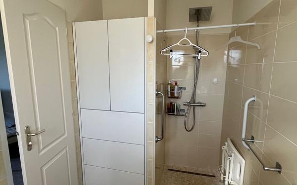 Maison à vendre    5 pièces • 158 m2 La Cadière-d'Azur