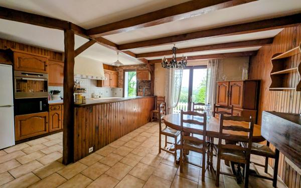 Maison à vendre    5 pièces •  Saâcy-sur-Marne