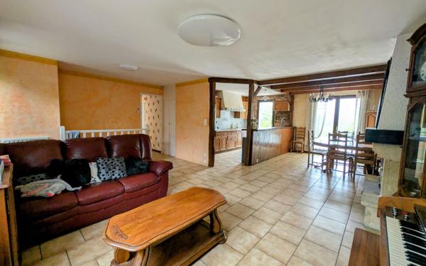 Maison à vendre    5 pièces •  Saâcy-sur-Marne