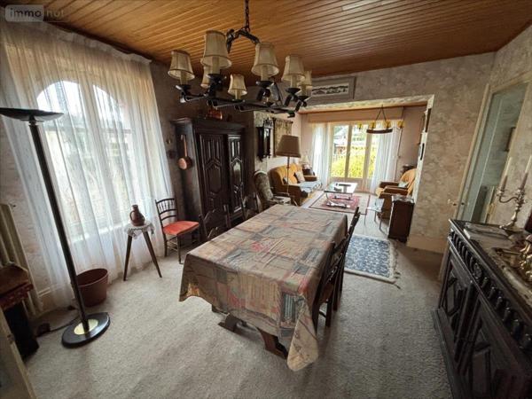 Maison individuelle à vendre à Valentigney dans le Doubs (25700), ref : M-10-1078632