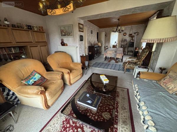 Maison individuelle à vendre à Valentigney dans le Doubs (25700), ref : M-10-1078632
