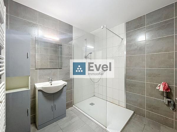 Appartement Saint Avold 3 pièce(s) 76 m2