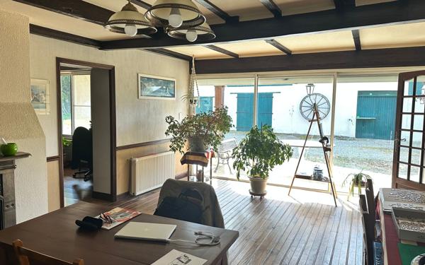 Maison à vendre    8 pièces •  Nègrepelisse