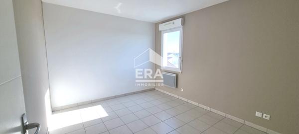 Appartement Martigues T3 Terrasse piscine, ascenseur et gardien dans résidence moderne