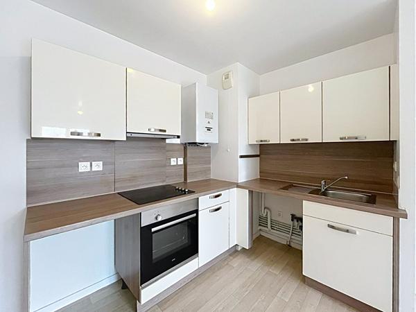 Appartement T2 -MELUN- avec jardin privatif