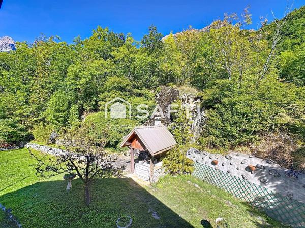 Grande maison Vallouise-Pelvoux avec jardins et garage expo Sud