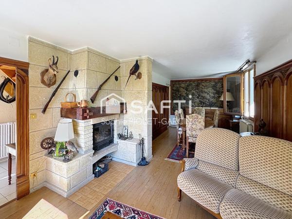 Grande maison Vallouise-Pelvoux avec jardins et garage expo Sud