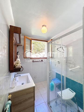 Grande maison Vallouise-Pelvoux avec jardins et garage expo Sud