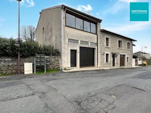 Maison de village Rozier Côtes d'Aurec 100 m² - 3 pièces avec grand garage et jardin