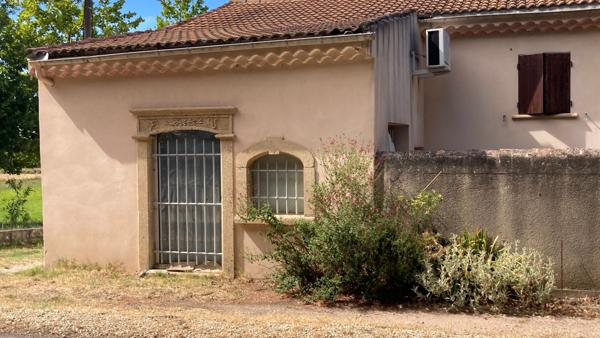 Mazet 70m2 avec dépendance aménageable de 43m2 - 13370 Mallemort-Pont Royal