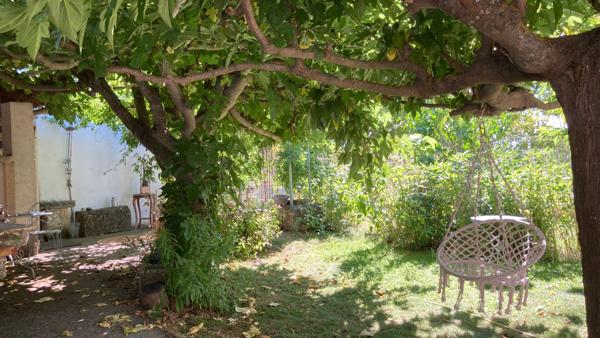 Mazet 70m2 avec dépendance aménageable de 43m2 - 13370 Mallemort-Pont Royal