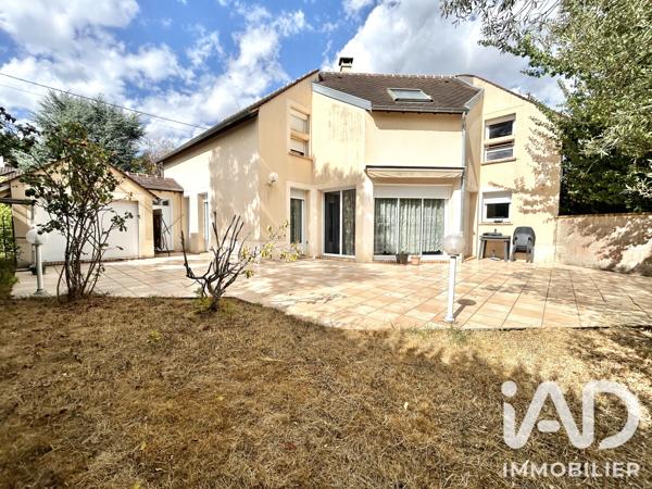 Maison à vendre 9 pièces 140 m² Moret-Loing-et-Orvanne