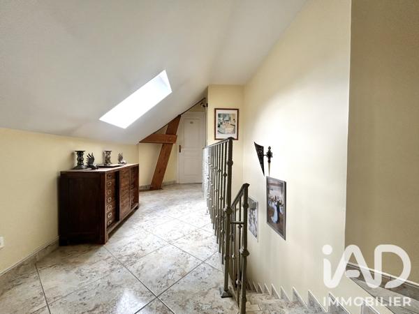 Maison à vendre 9 pièces 140 m² Moret-Loing-et-Orvanne
