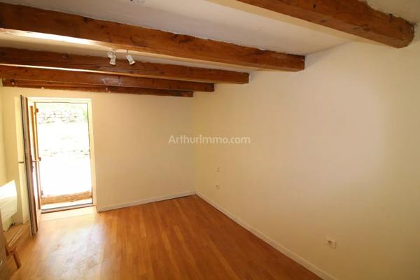 Location                                                      Maison de village
                        
                     4 pièces                      63 m2                     à Contrevoz