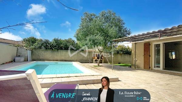 Villa de plain pied avec piscine