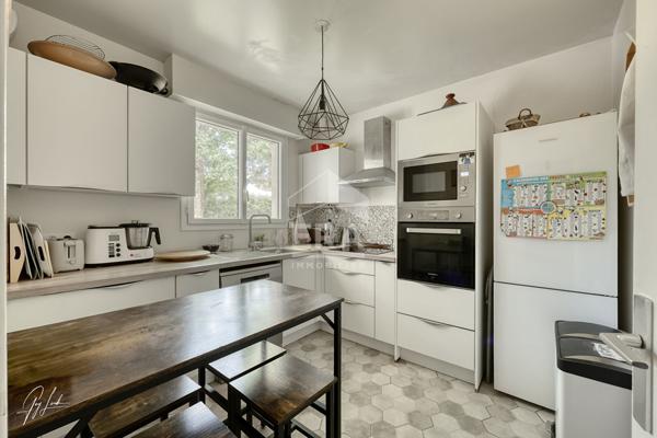Meudon Bellevue - Appartement 4 pièces de 100,81 m² avec jardin privatif de 100 m² - DPE C