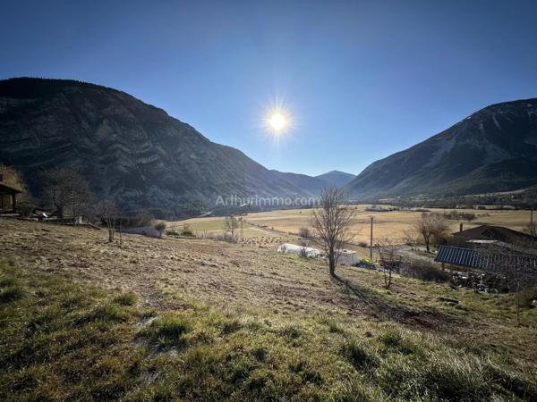 Vente Terrain 1237 m2 à Thorame-Haute