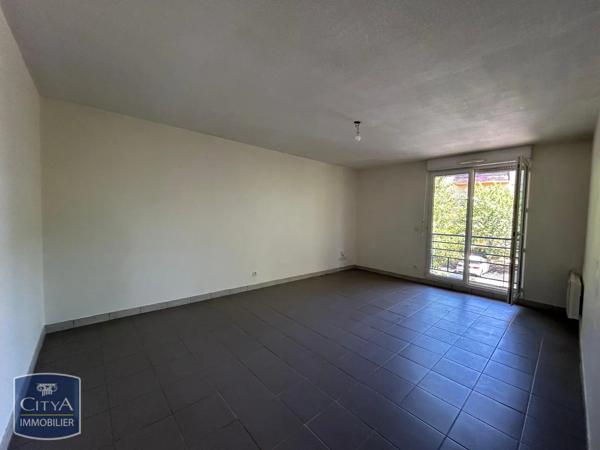 Appartement à louer 4 pièces 74.85m² Roanne (42300)