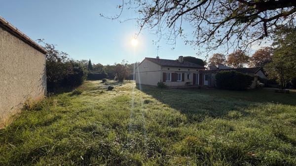 A VENDRE - FONSORBES proche centre ville - Terrain de 492m²